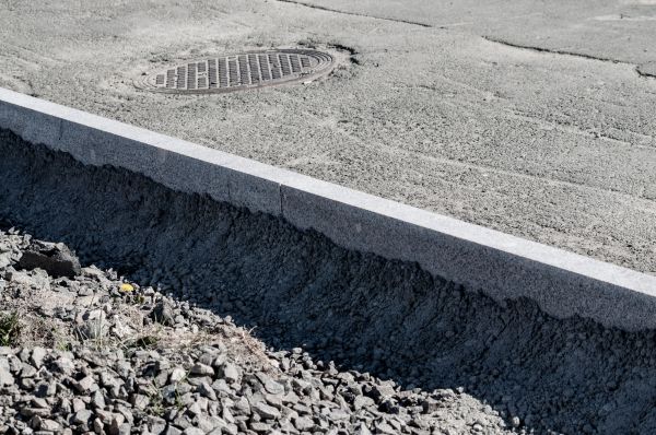 Cost of Sidewalk Curbing Repair in Kokomo